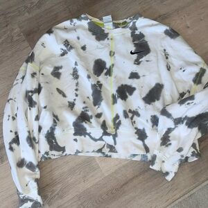 Nike sweatshirt